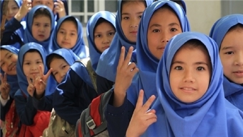 طومار حمایت از حق تحصیل دانش‌آموزان افغانستانی